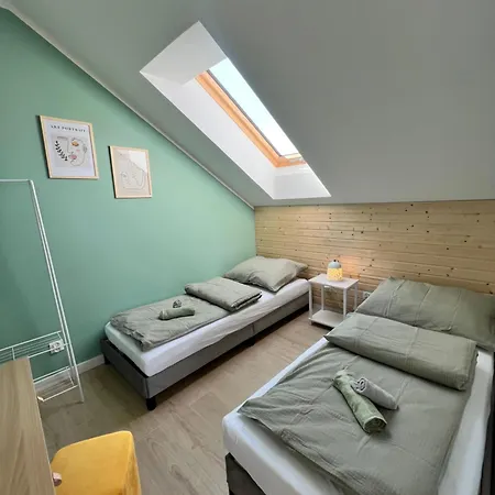 شقة Cudne Manowce