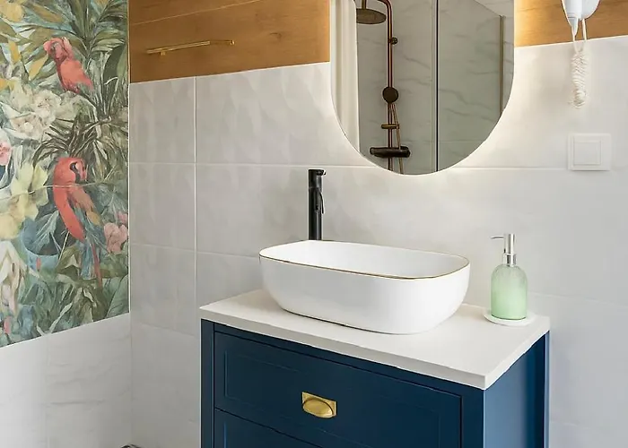 Cudne Manowce * 莱鲍